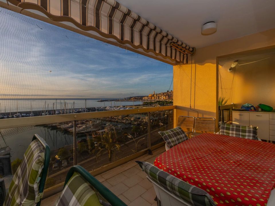 Lejlighed i Menton, Alpes-Maritimes - foto 1