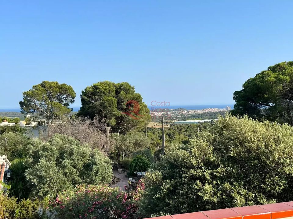 Villa i Vall-Llobrega, Gerona - foto 1