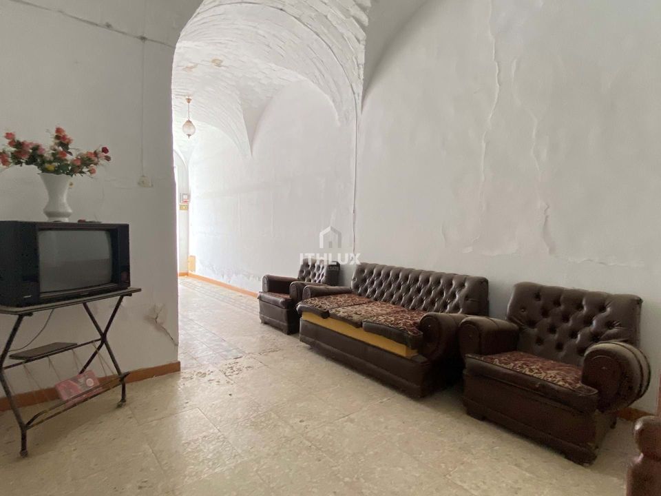 Byhus i Badajoz, Badajoz - foto 1