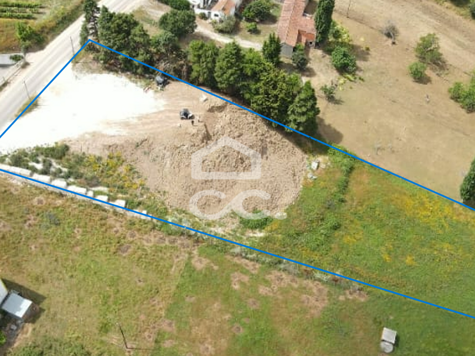 Helårsgrund i Alcobaca, Leiria - foto 1