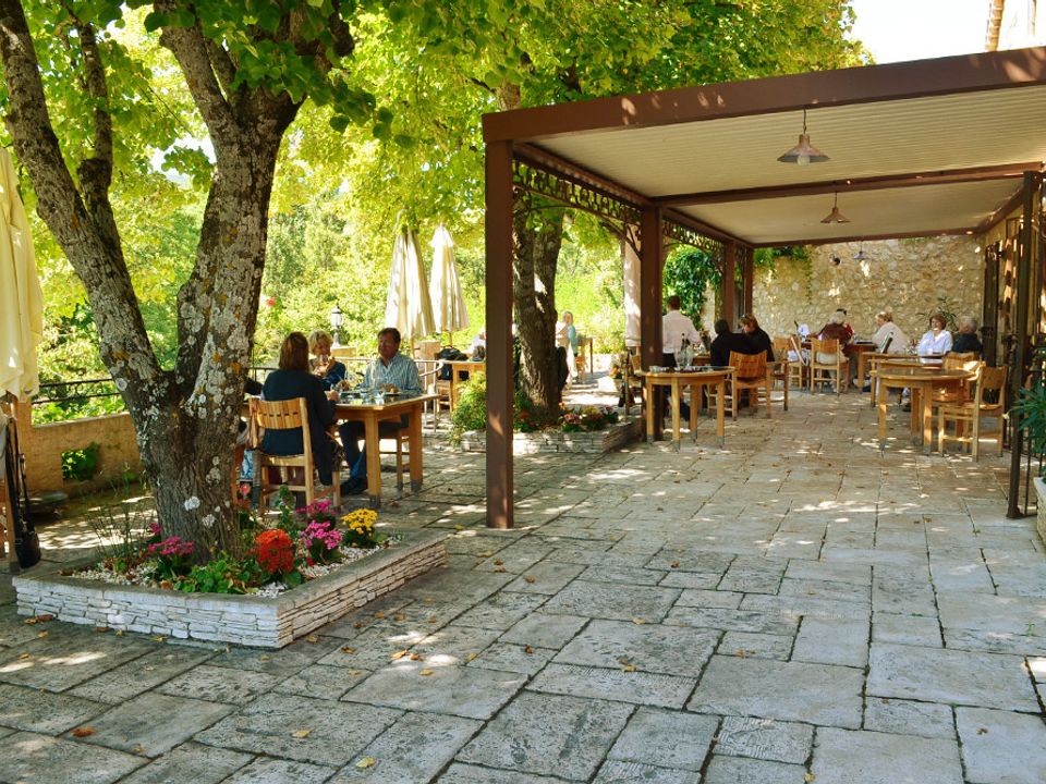 Villa i Moustiers-Sainte-Marie, Alpes-de-Haute-Provence - foto 3