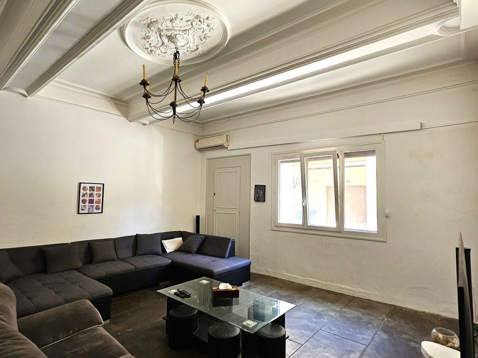 Landsbyhus i Saint-Gilles, Gard - bilde 1