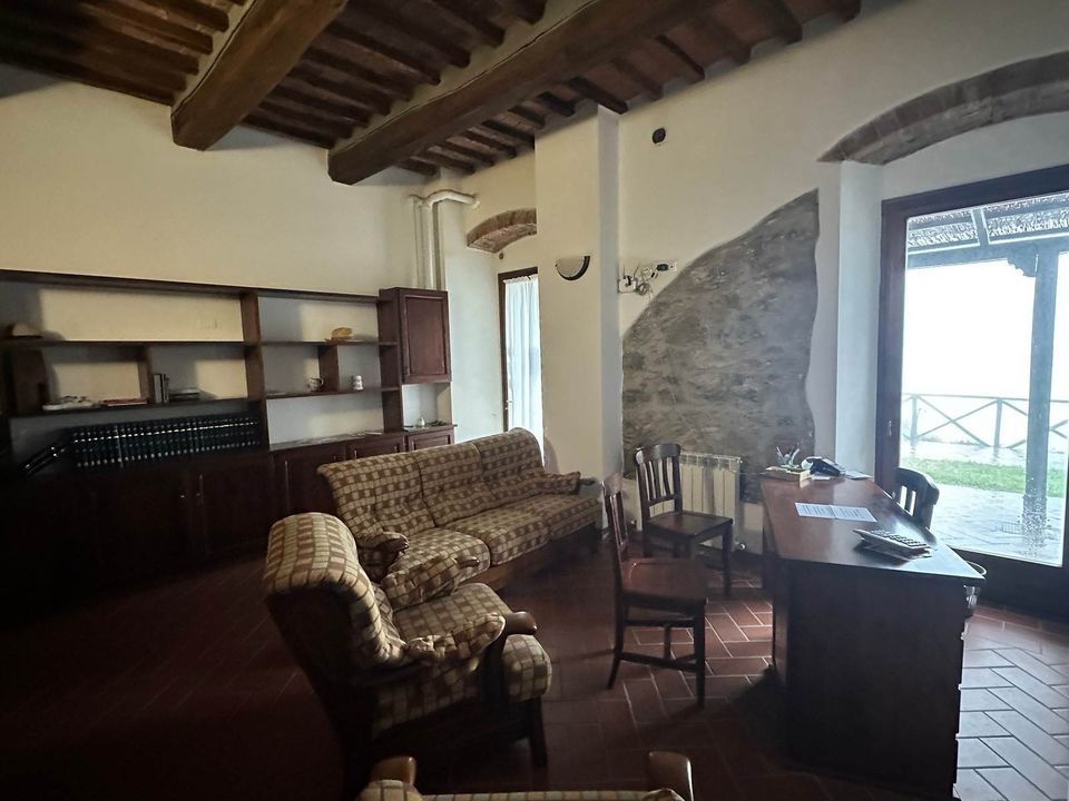 Erhvervsejendom i Roccastrada, Grosseto - foto 3