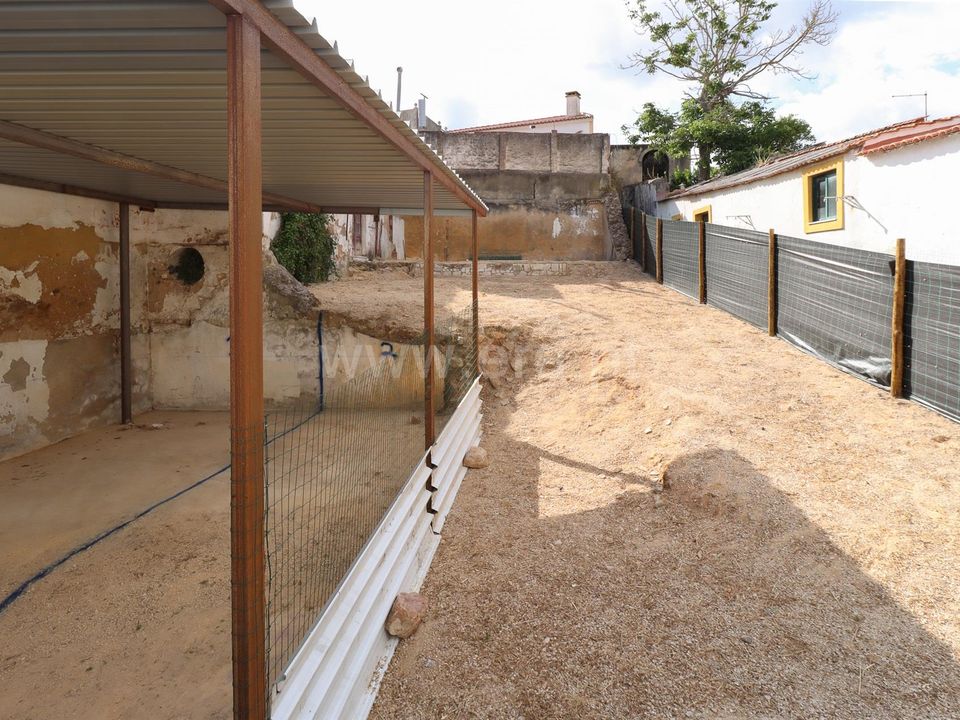Helårsgrund i Alenquer, Lisbon - foto 1