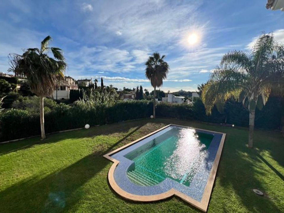 Villa i El Paraiso, Malaga - foto 5