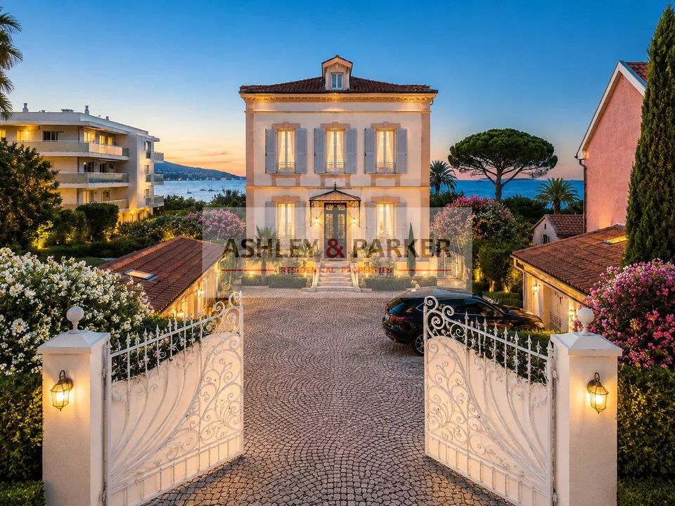 Villa i Golfe-Juan, Alpes-Maritimes - foto 1