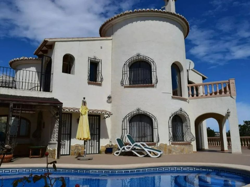 Villa in Calpe, Alicante - foto 3