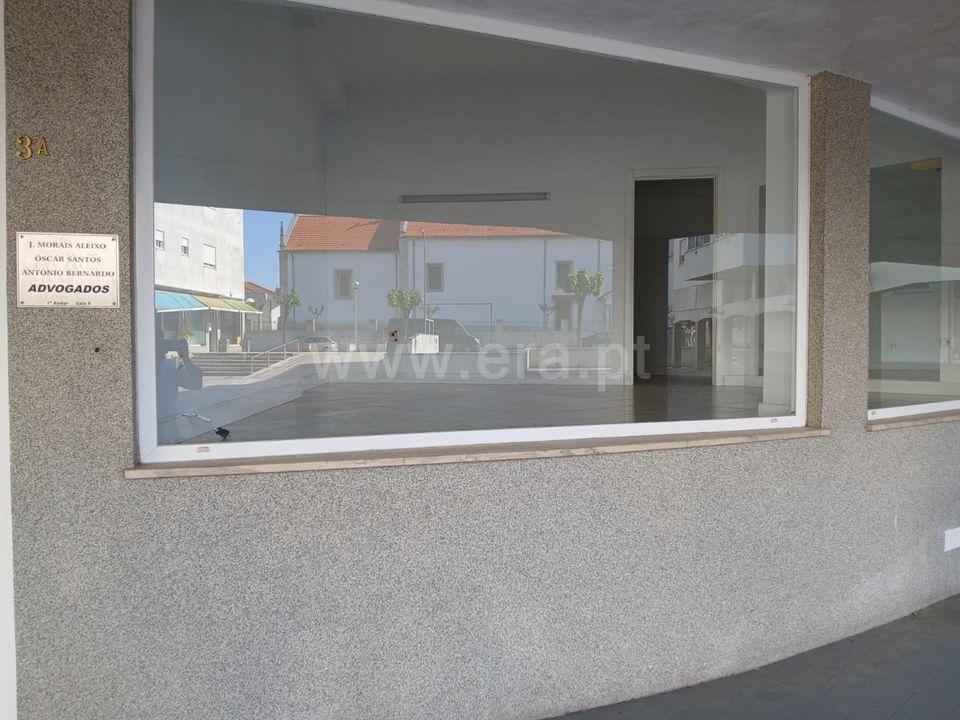 Erhvervsejendom i Oliveira do Bairro, Aveiro - foto 1