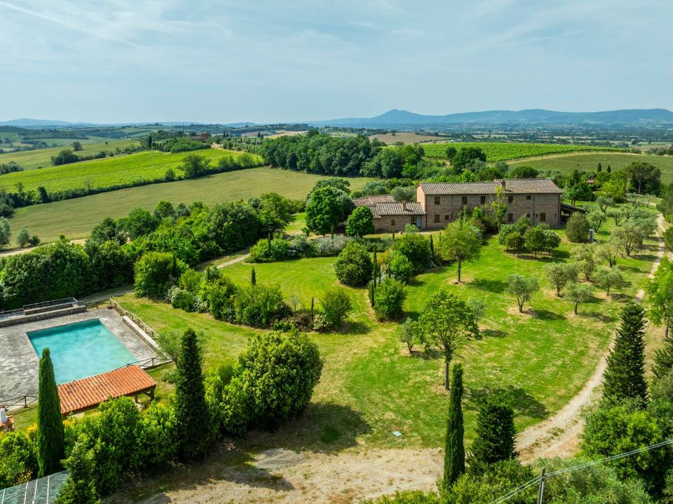 Landejendom i Cortona, Arezzo - foto 1