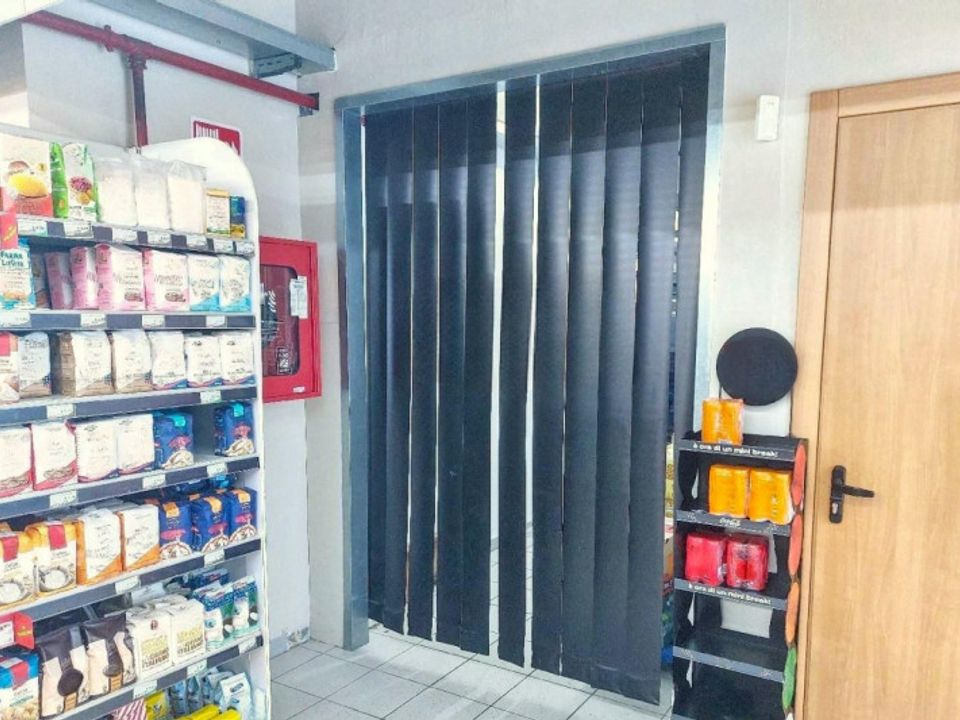 Erhvervsejendom i Patti, Messina - foto 4
