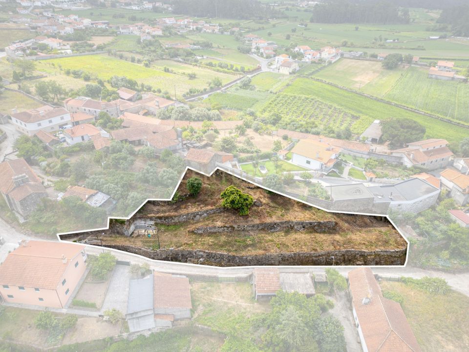 Helårsgrund i Freitas e Vila Cova, Braga - foto 1