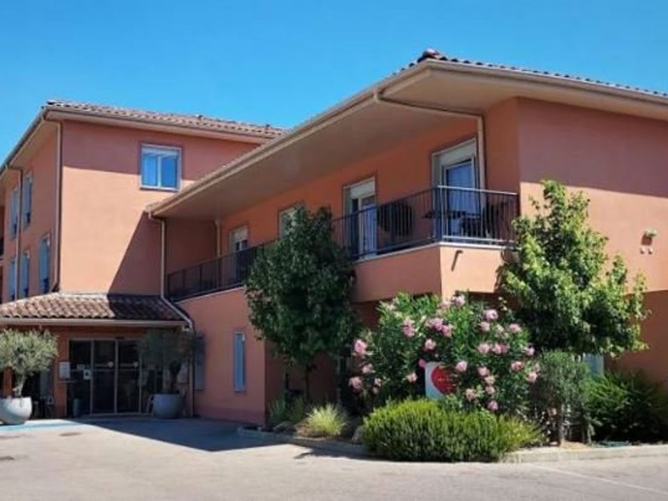 Erhvervsejendom i Le Cannet, Alpes-Maritimes - foto 1
