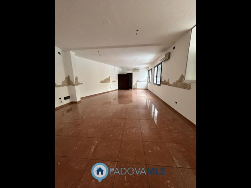 Erhvervsejendom i Padua, Padua - foto 3