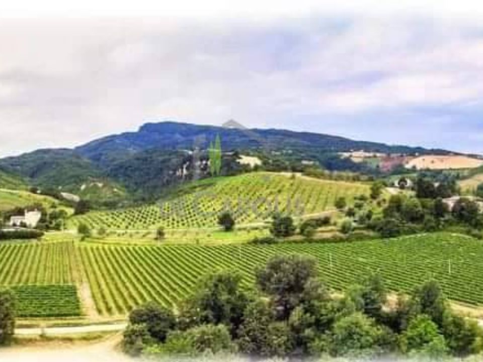 Helårsgrund i Rotella, Ascoli Piceno - foto 1
