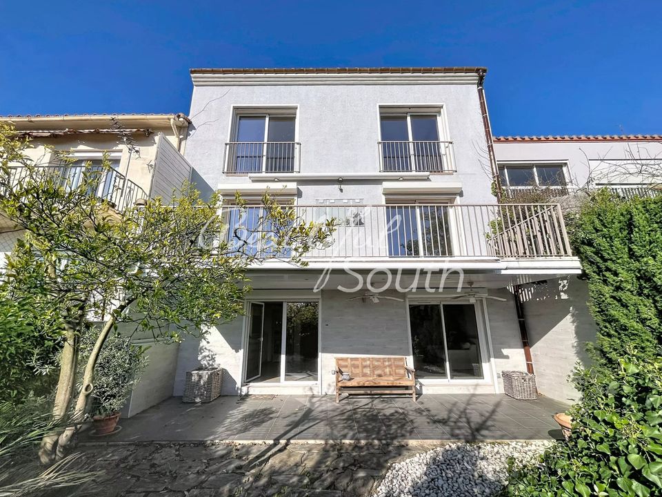 Villa i Perpignan, Pyrenees-Orientales - foto 1