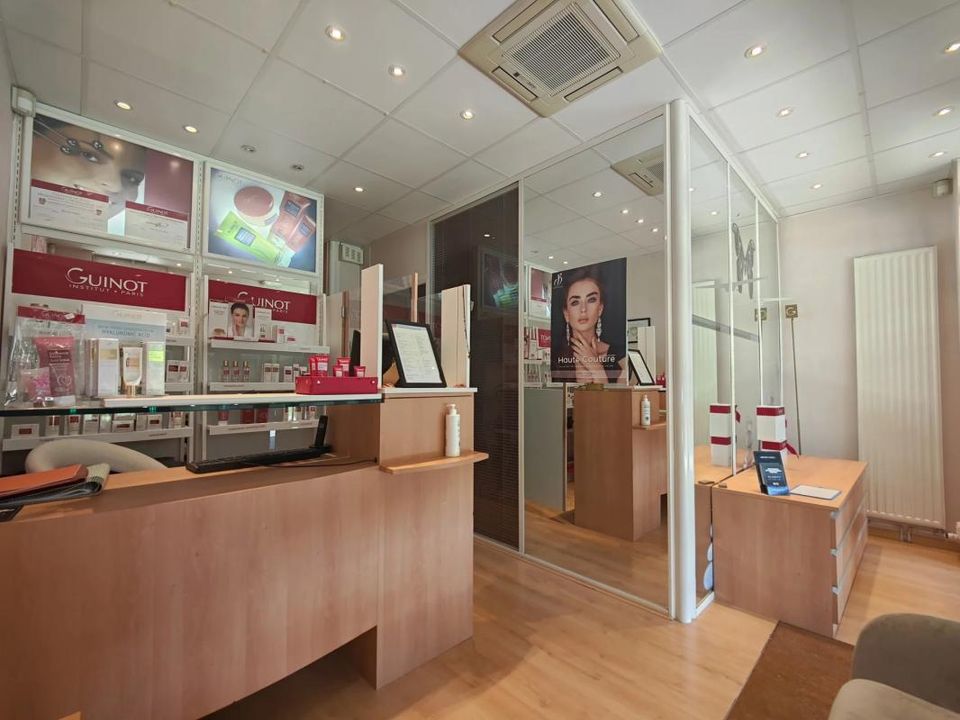 Erhvervsejendom i Chavenay, Yvelines - foto 1