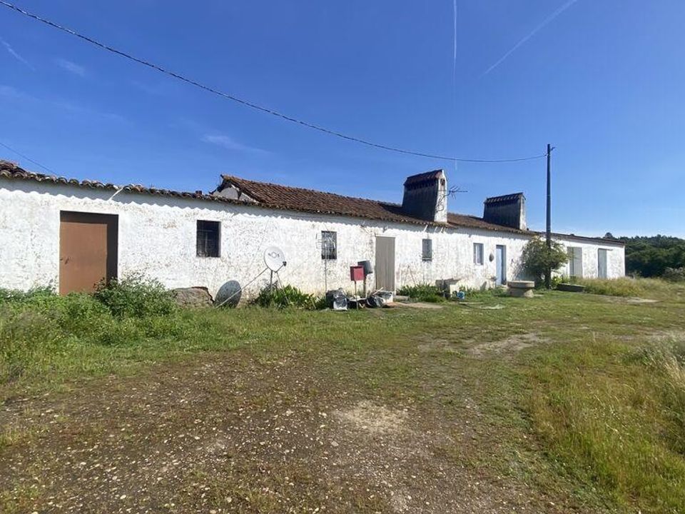 Helårsgrund i Abrantes, Santarem - foto 1