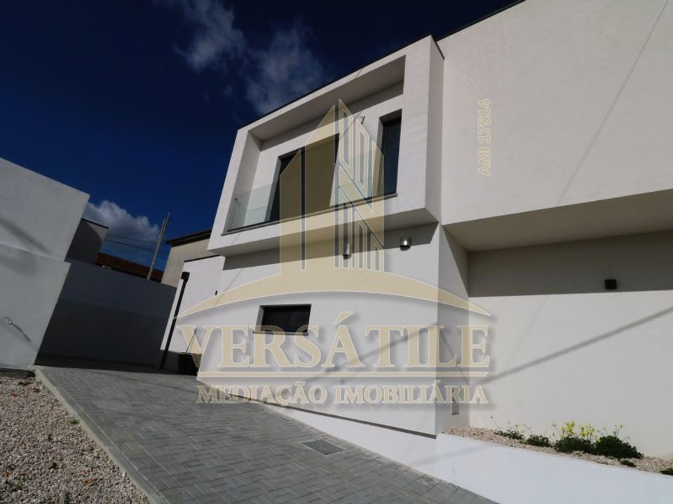 Villa i Oliveira do Bairro, Aveiro - foto 1