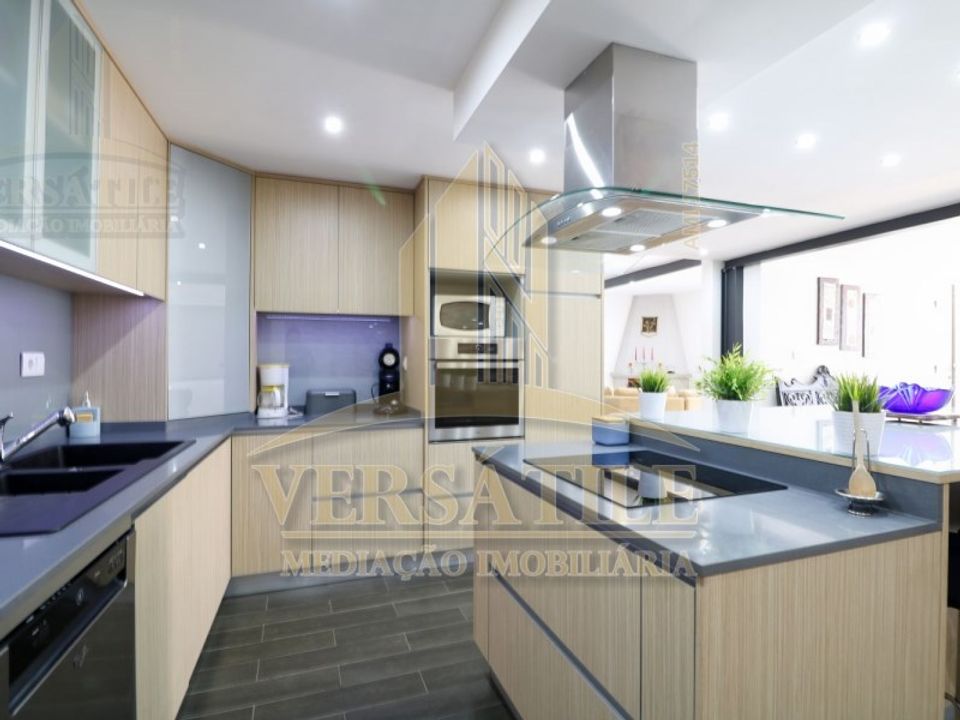 Duplex i Figueira de Castelo Rodrigo, Guarda - foto 1