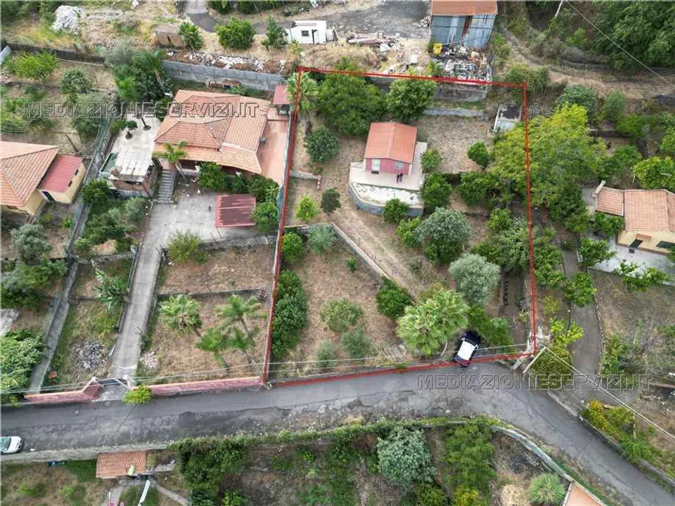 Landejendom i Zafferana Etnea, Catania - foto 1