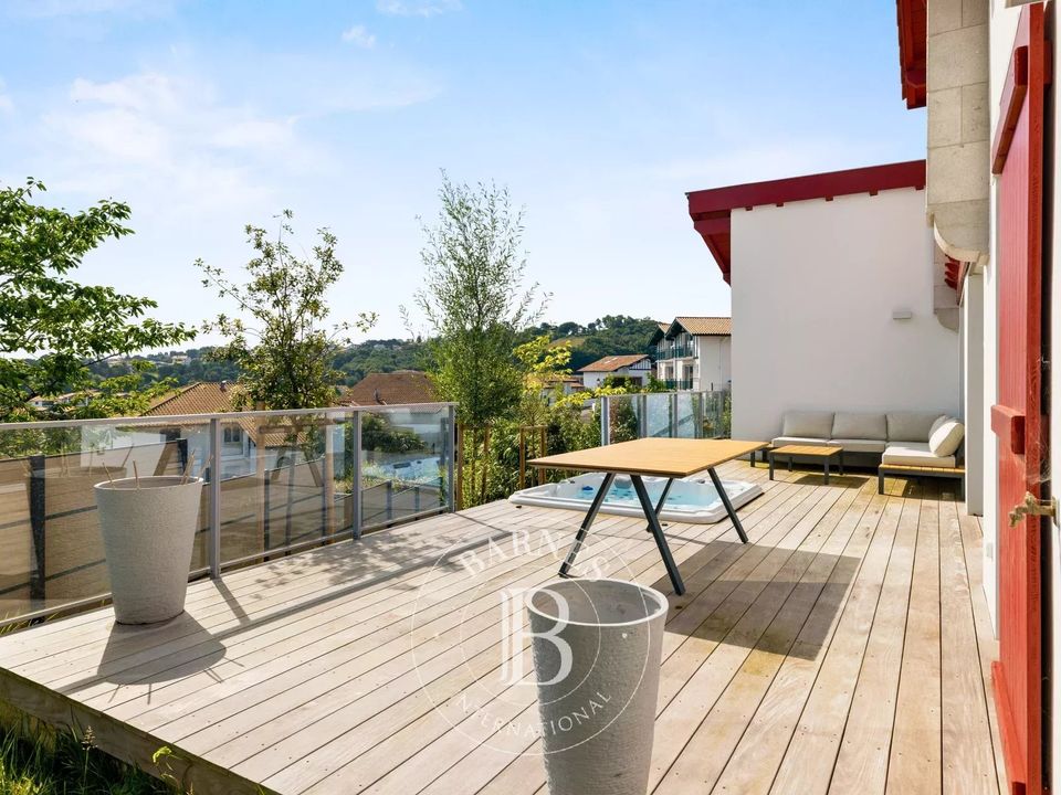 Villa i Urrugne, Pyrenees-Atlantiques - foto 3