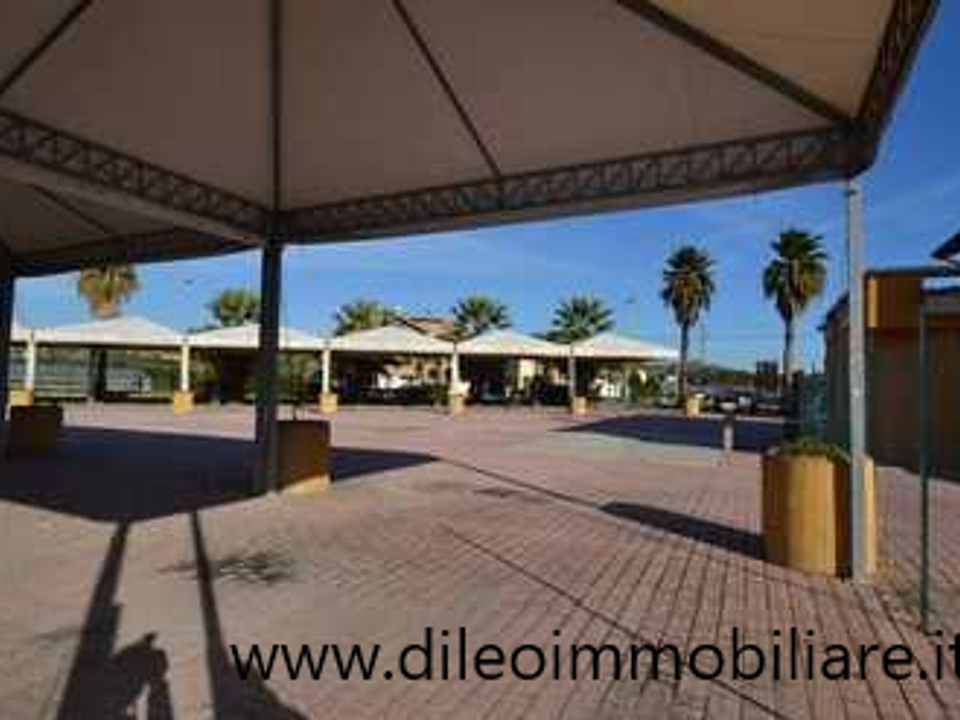 L'establiment comercial a Monteprandone, Ascoli Piceno - foto 1
