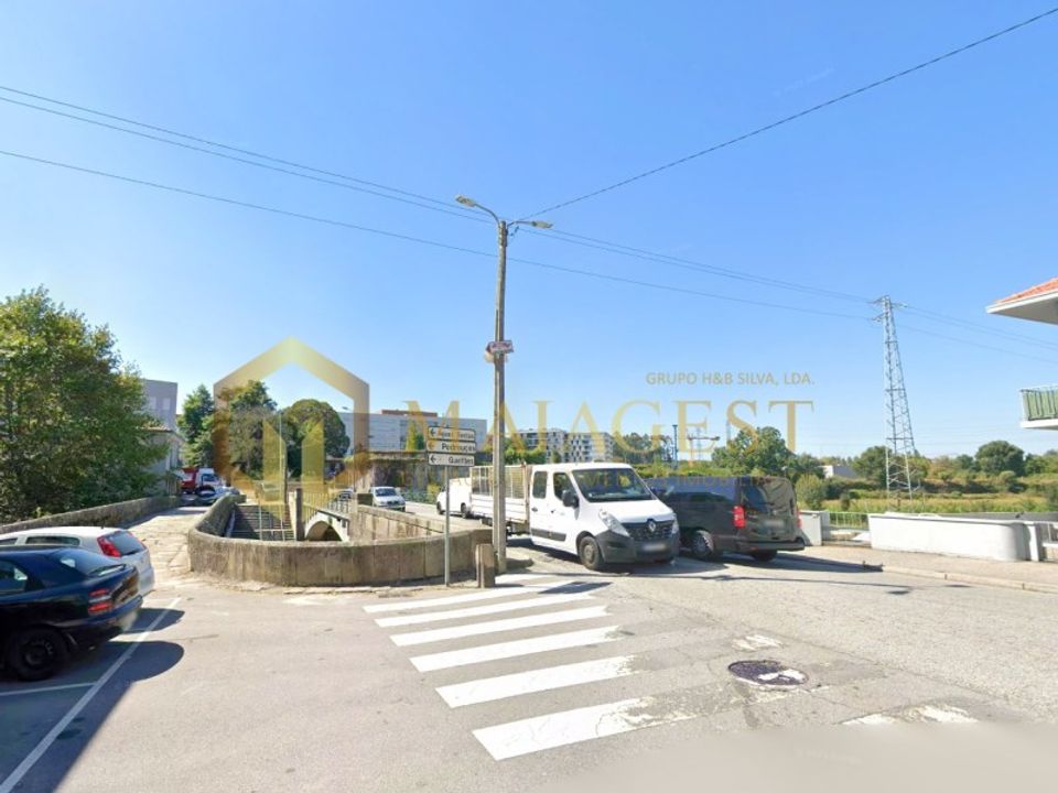 Helårsgrund i Maia, Porto - foto 4