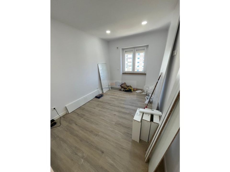 Lejlighed i Amadora, Lisbon - foto 4