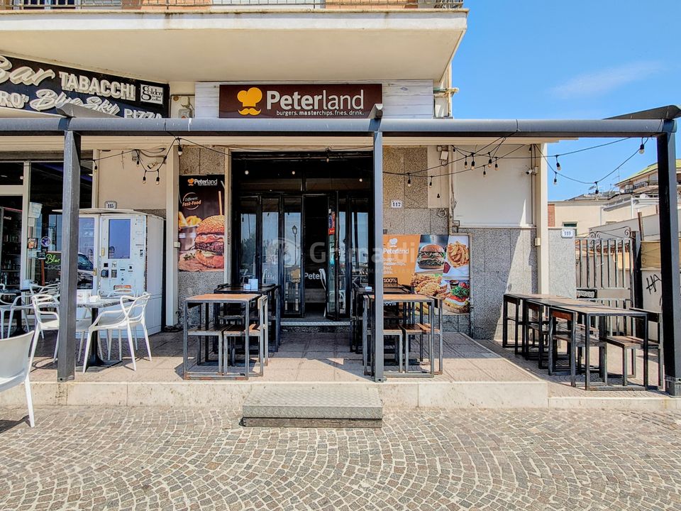 Erhvervsejendom i Nettuno, Rome - foto 2