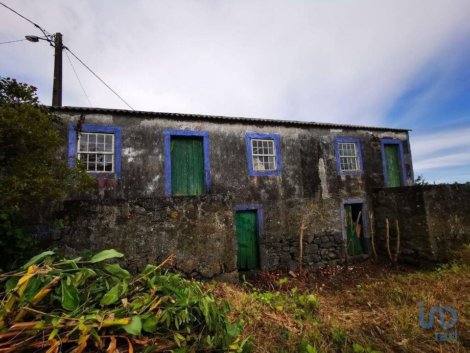 Casa de pueblo en Lajes do Pico, Pico - foto 4