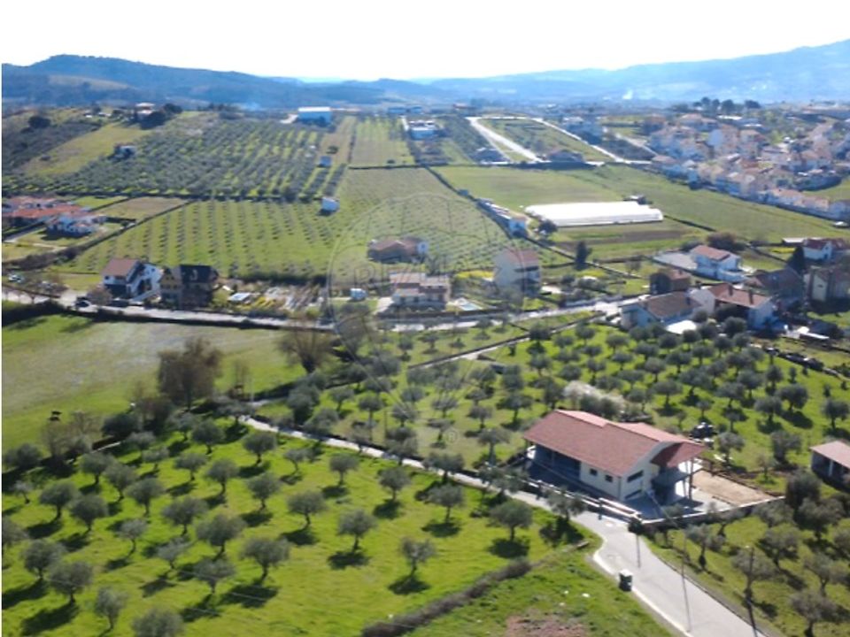 Grond in Macedo de Cavaleiros, Braganca - foto 1