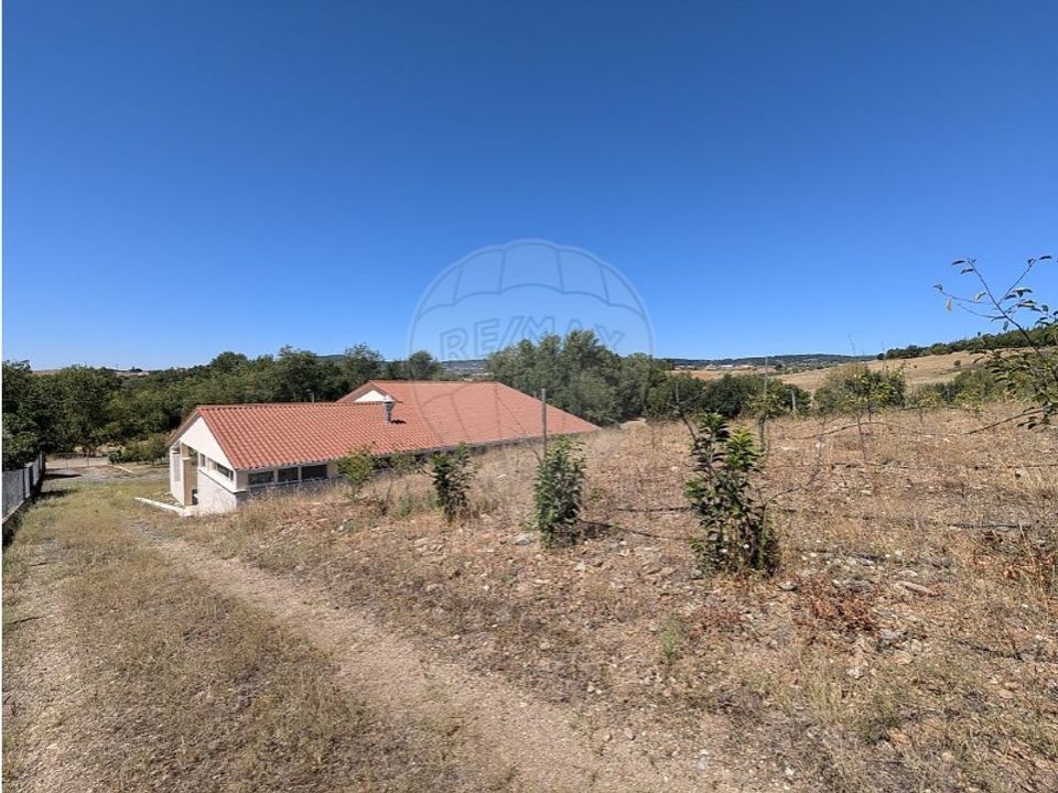 Erhvervsejendom i Castelaos e Vilar do Monte, Braganca - foto 5