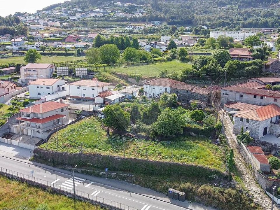Helårsgrund i Santo Tirso, Porto - foto 4