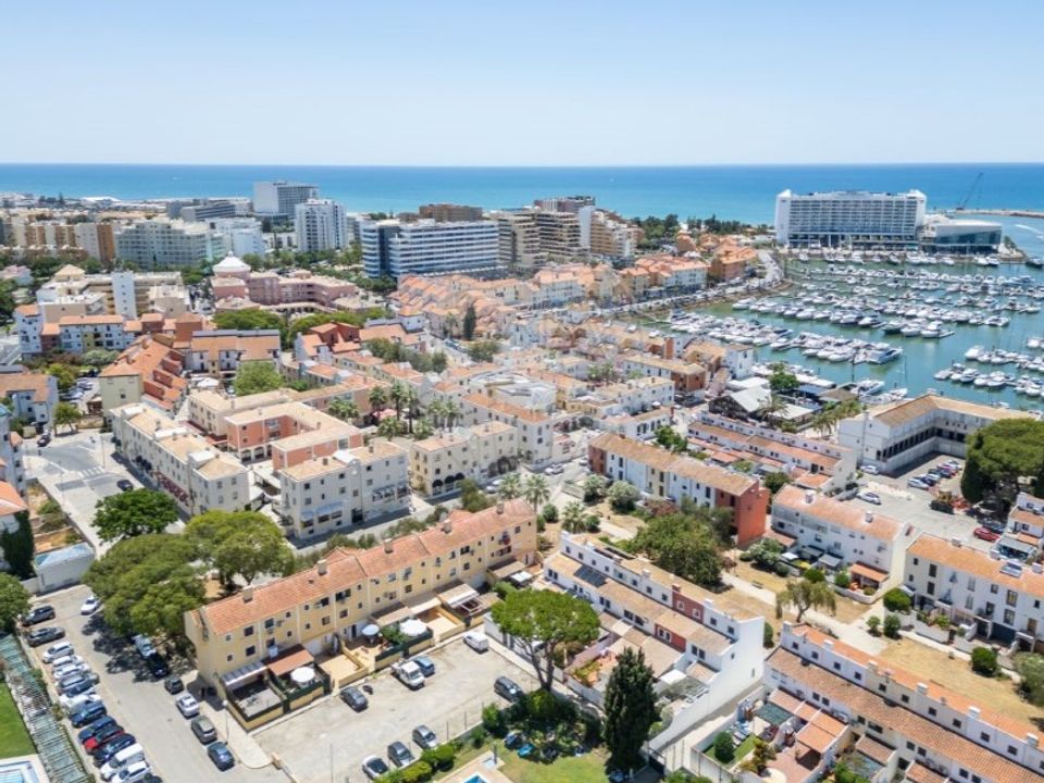 Lejlighed i Quarteira, Faro - foto 1