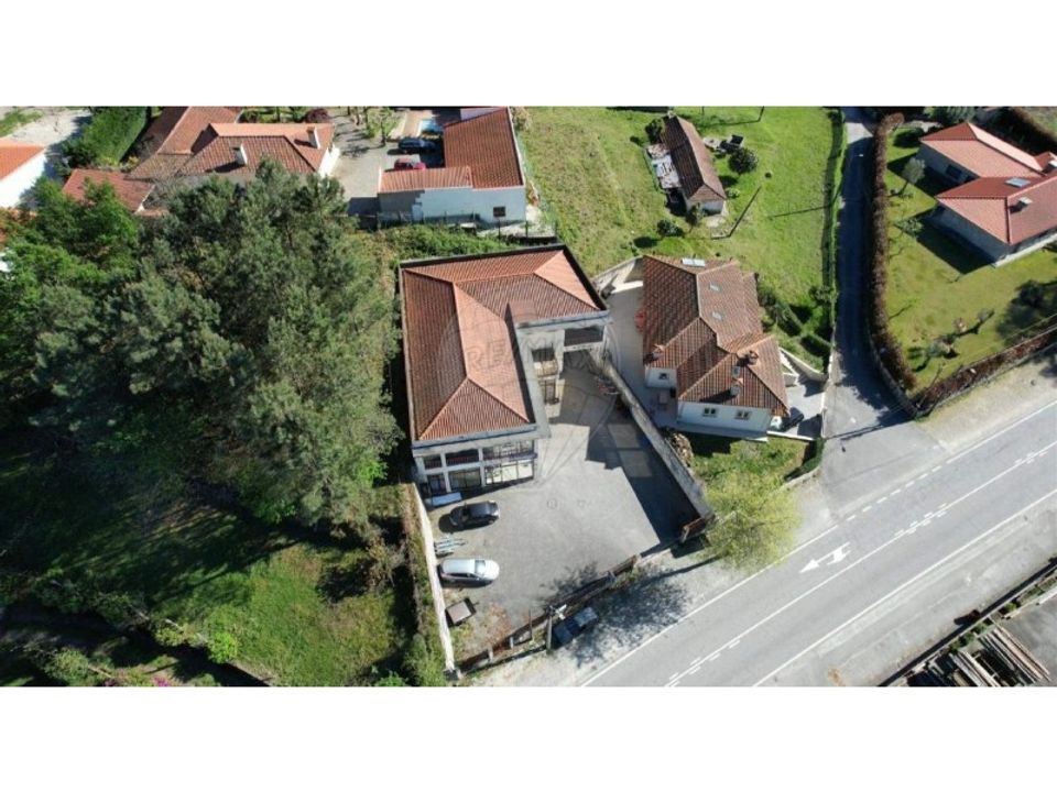L'establiment comercial a Tabuacas, Braga - foto 2