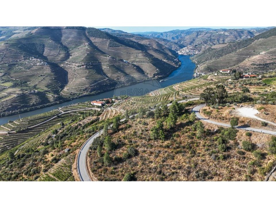 Helårsgrund i Valenca do douro, Viseu - foto 1