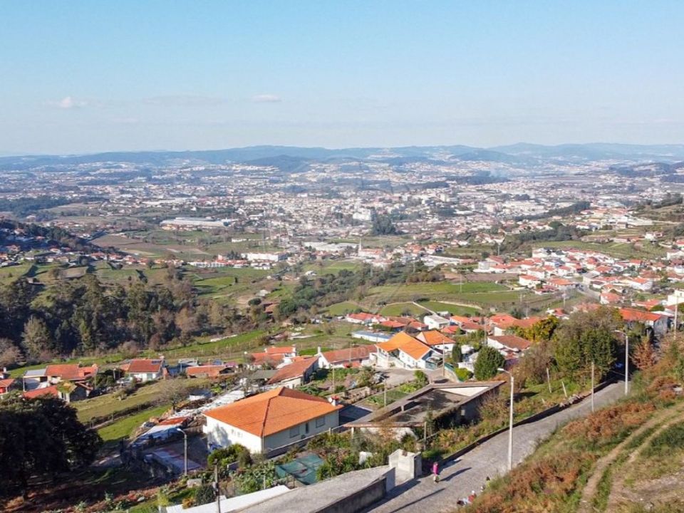 Helårsgrund i Santo Tirso, Porto - foto 5
