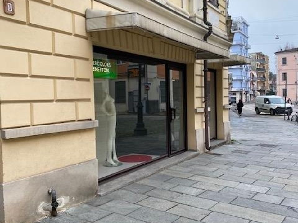 Erhvervsejendom i Suzzara, Mantua - foto 3