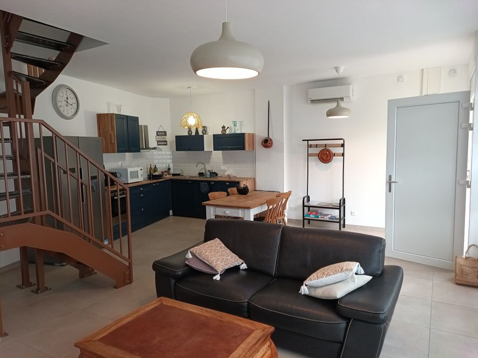 Villa i Le Boulou, Pyrenees-Orientales - foto 1