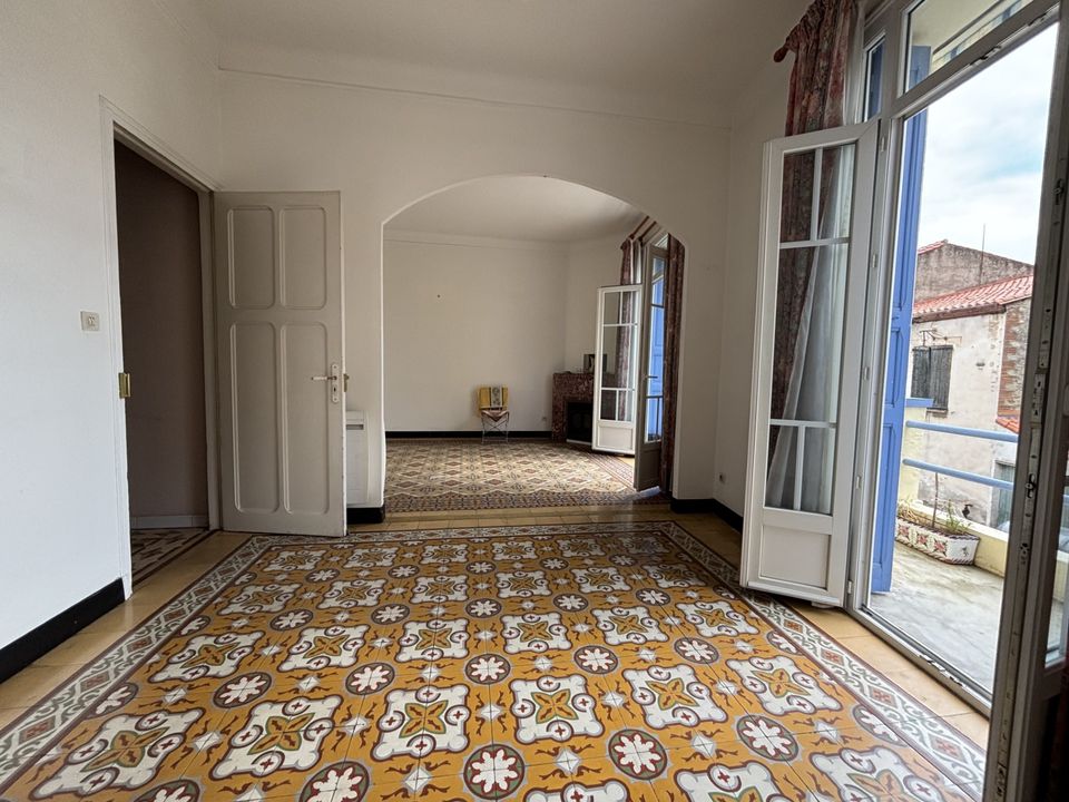 Villa i Le Boulou, Pyrenees-Orientales - foto 1