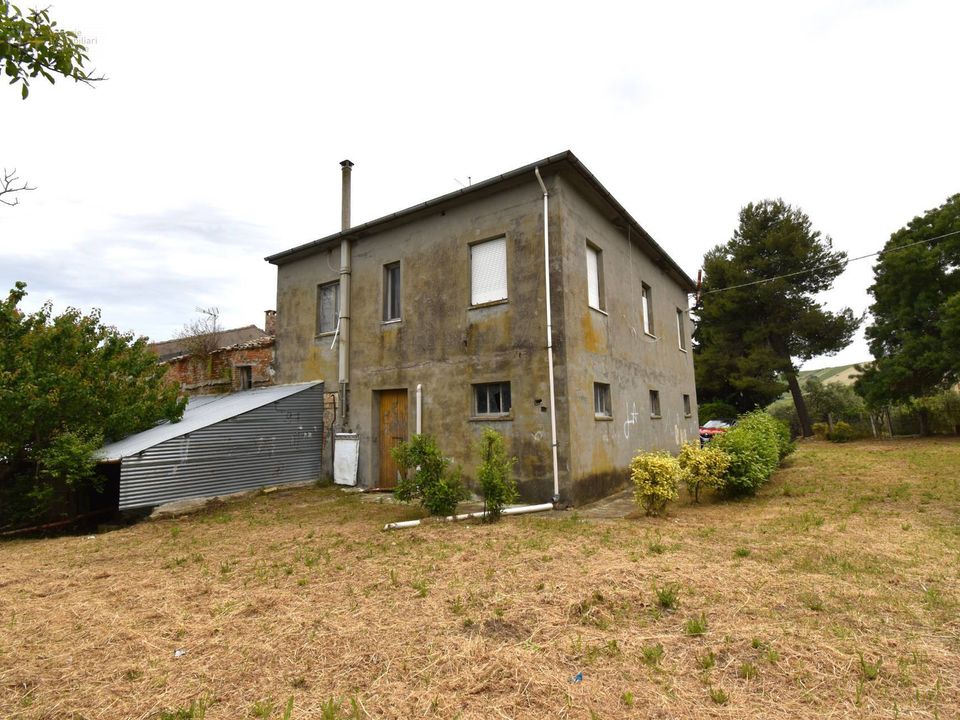 Landejendom i Ripatransone, Ascoli Piceno - foto 1