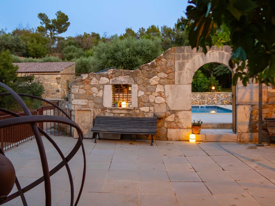 Landejendom i Alaro, Mallorca - foto 1