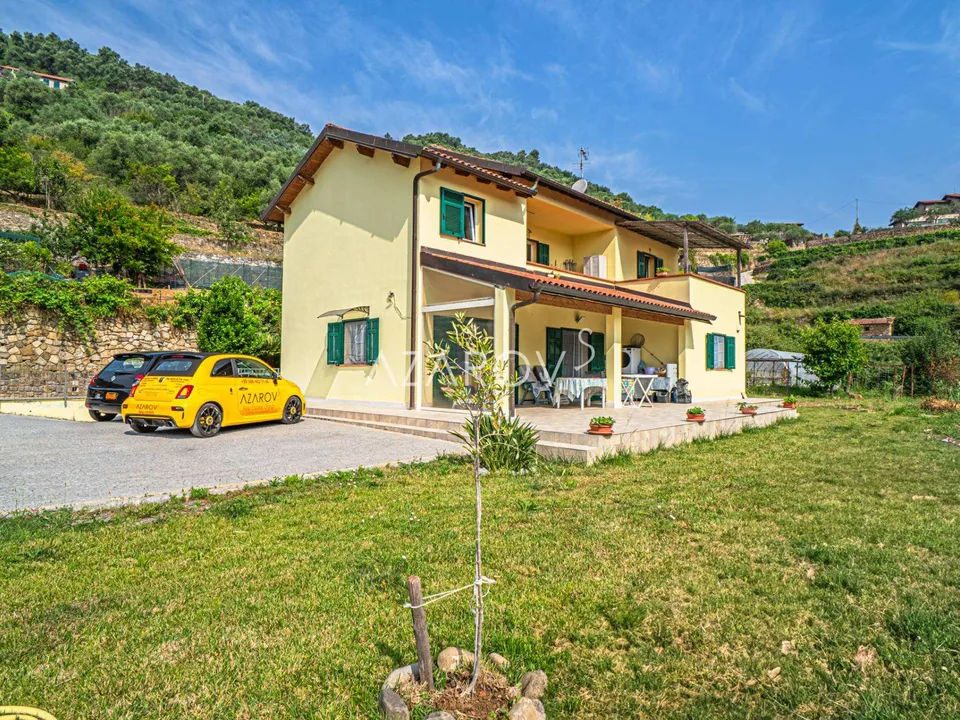 Villa i Dolceacqua, Imperia - foto 4