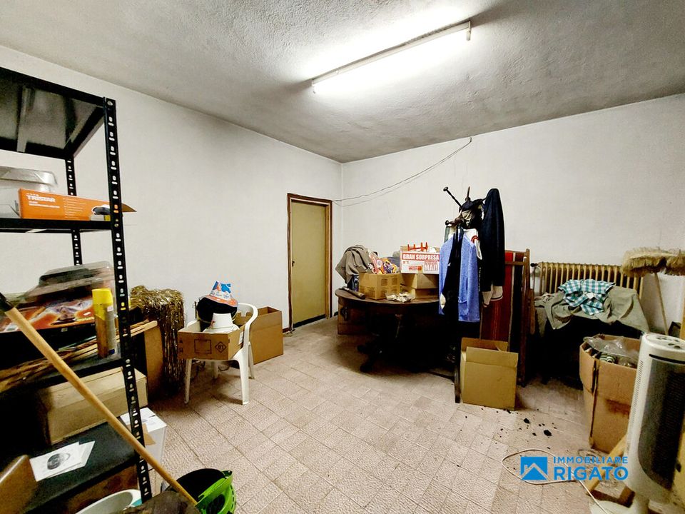 L'establiment comercial a Mussolente, Vicenza - foto 2