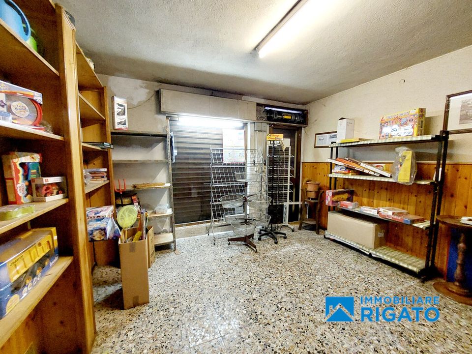 L'establiment comercial a Mussolente, Vicenza - foto 4
