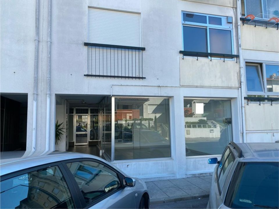 L'establiment comercial a Joane, Braga - foto 1