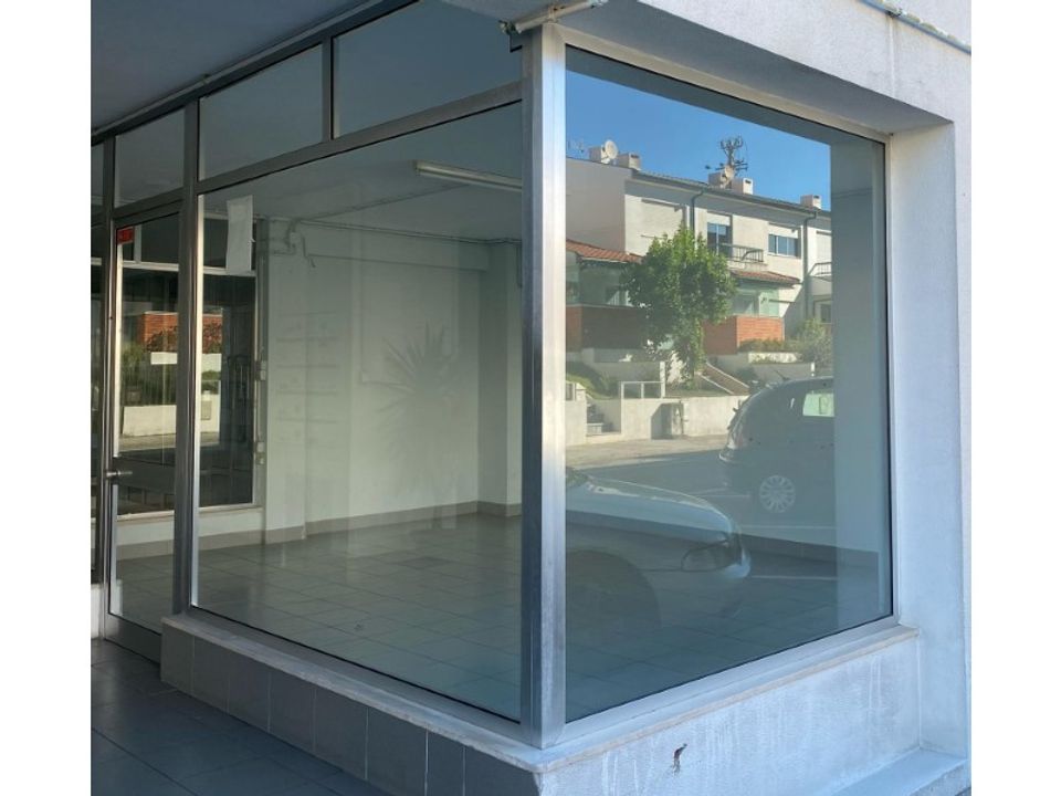 L'establiment comercial a Joane, Braga - foto 2