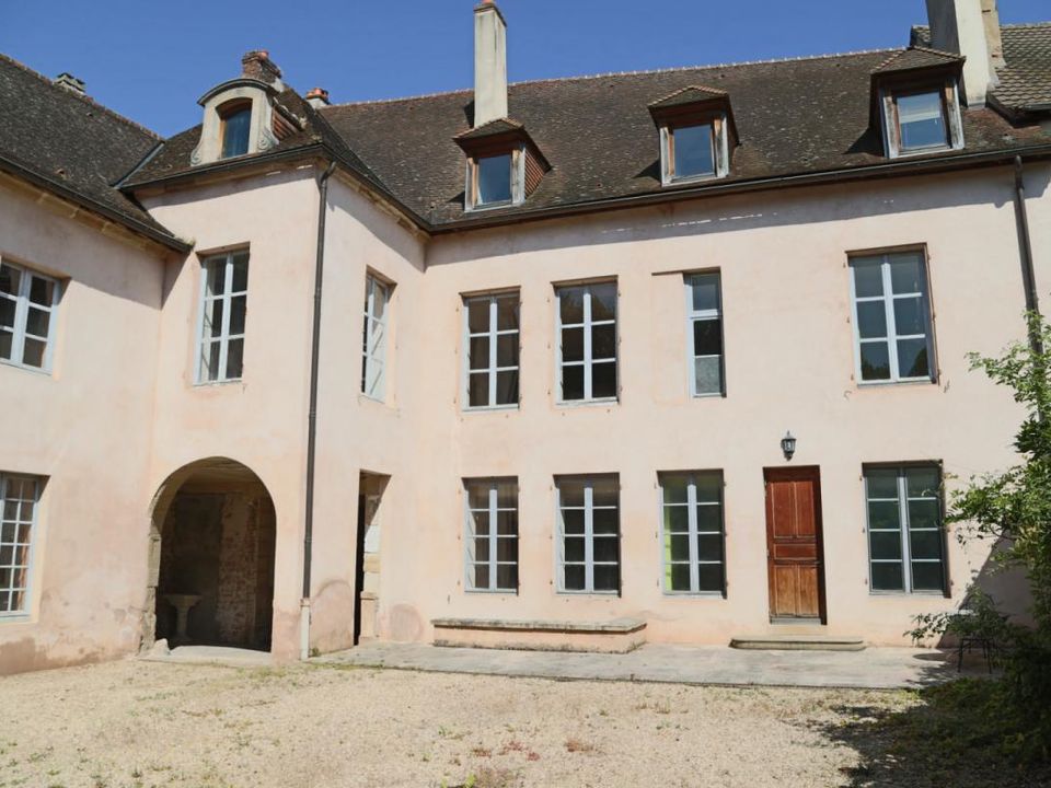 Erhvervsejendom i Autun, Saone-et-Loire - foto 3