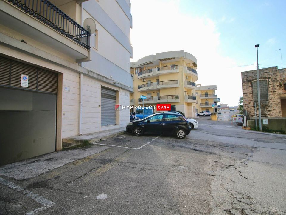 Garatge a Martina Franca, Taranto - foto 2