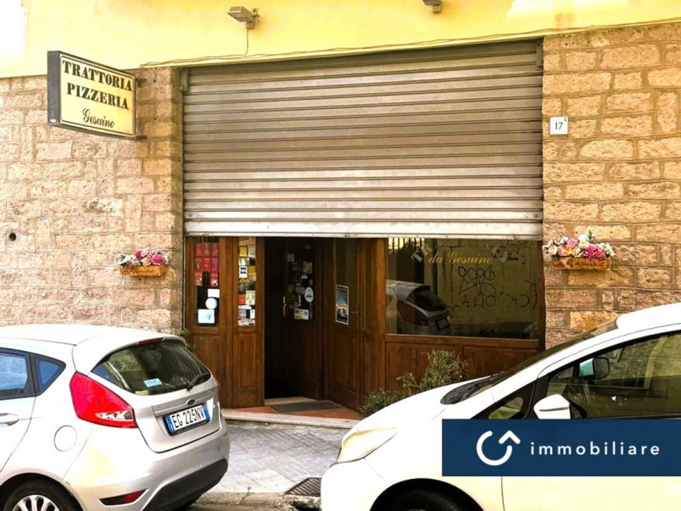 Erhvervsejendom i Sassari, Sassari - foto 1